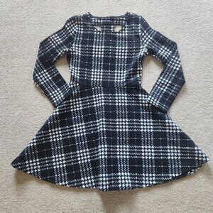 🎄 Buffalo Plaid Holiday Dress – Girls Size Large (10/12) – Beautiful Condition!